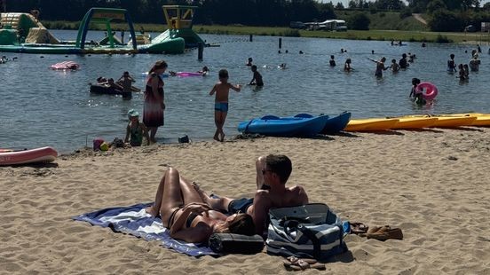 Met tropische afsluiting van de schoolvakanties hopen zwembaden seizoen te redden