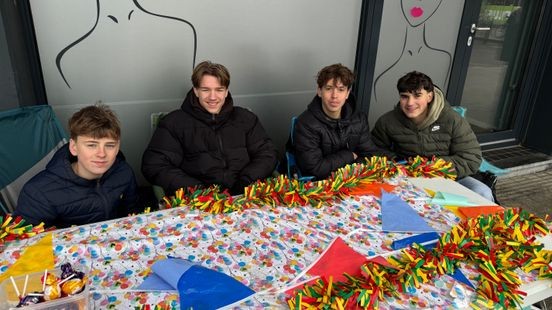 Vier tieners brengen carnavalsvreugde binnen bereik van iedereen