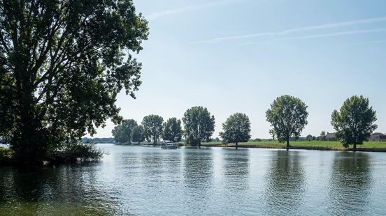Vervuiler Maas nog niet gevonden, stof vermoedelijk in buurt van Luik geloosd