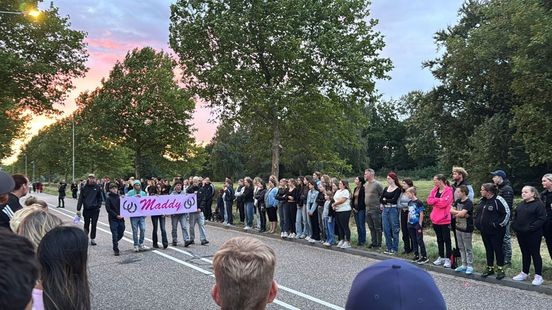 Veel verdriet bij herdenkingsavond voor verongelukte Maddison in Geleen