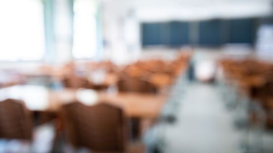 Basisschool Valkenburg schrikt van vermeend misbruik door oud-docent: 'Ernst situatie was onbekend'