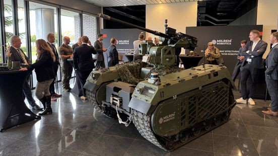 Rupsvoertuigen, drones en batterijen: defensiebedrijven naar Born