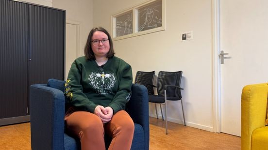 Eenzaamheid raakt niet alleen ouderen: 'Toen mijn moeder stierf voelde ik me helemaal alleen'