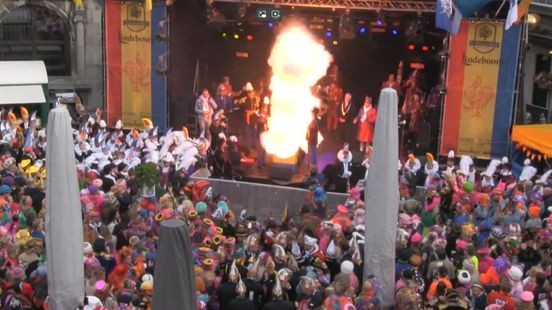 Gewonde carnavalsvorst Venlo na steekvlam op podium: 'We zijn door het oog van de naald gekropen'