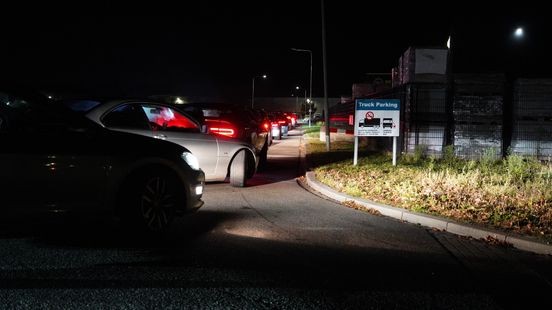 Ruim 1000 boetes uitgedeeld bij illegale carmeeting in Horst en Maasbree