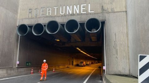 Let op: A73-tunnels zijn het hele weekend dicht