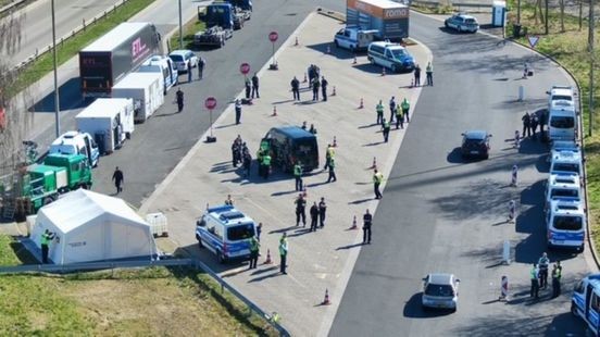 Grote internationale grenscontrole: drie arrestaties en ruim 1800 boetes
