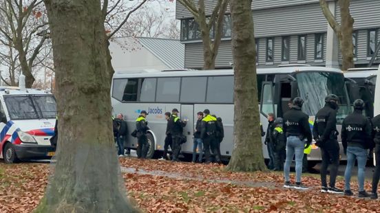 Tien aanhoudingen na derby: Zeer onrustige nasleep'