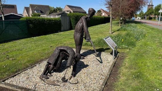 Monument Castenray zwaar toegetakeld door vandalen: 'We kunnen alleen hopen dat het stopt'