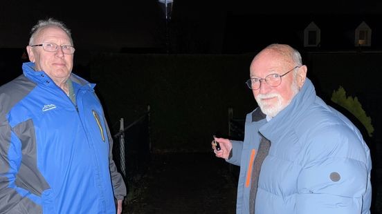 Buurt voelt zich onveilig door kapotte lantaarnpaal