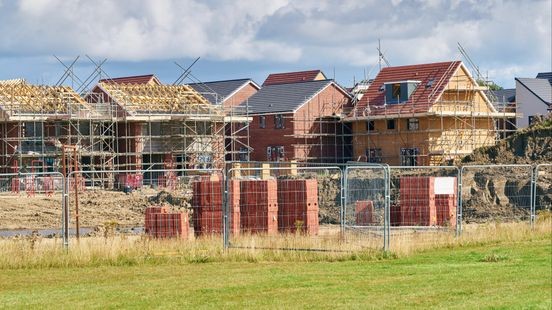 Provincie ziet veel mogelijkheden voor 'straatje erbij': 3000 huizen op 150 plekken