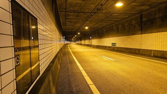 Deel A73 dicht door storing Roertunnel