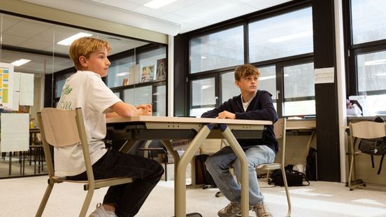 Minder stress bij agora-leerlingen die geen huiswerk of toetsen maken: 'Maar het is geen speeltuin'