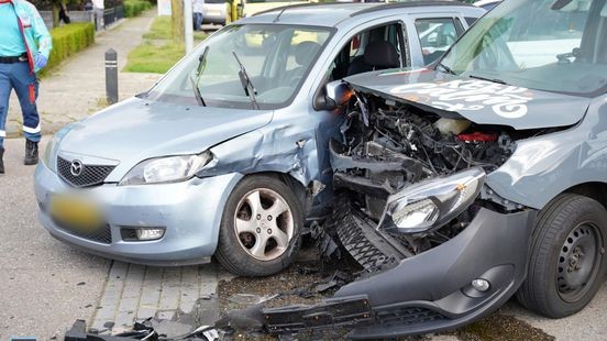 Bestuurder gewond bij ongeval tussen auto en bestelbusje