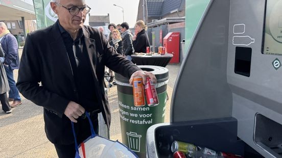 Zo wordt statiegeld ontvangen makkelijk: Blikjes en flesjes erin, geld eruit