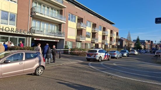 Bewoners appartementencomplex Tegelen geëvacueerd vanwege dreigende situatie
