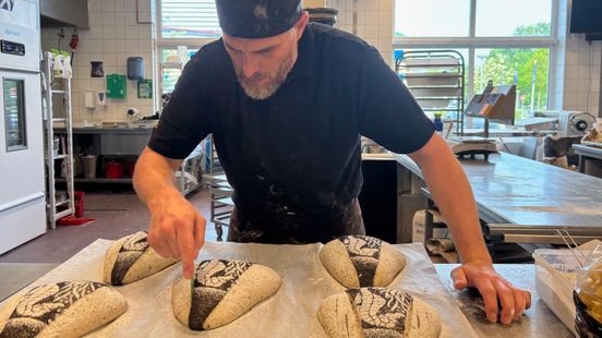 Bakker Bas Gommans uit Sevenum mag zich voortaan Meester Boulanger noemen