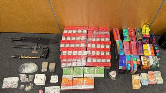 Harddrugs, wapens en illegale sigaretten in woning vlak bij middelbare school