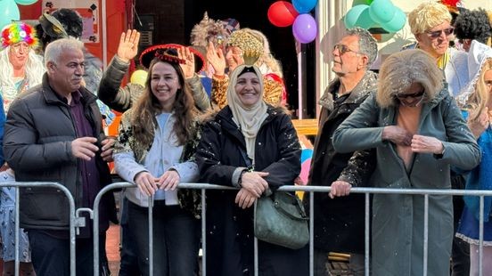 Nieuwe Limburgers genieten van Venloos Carnaval
