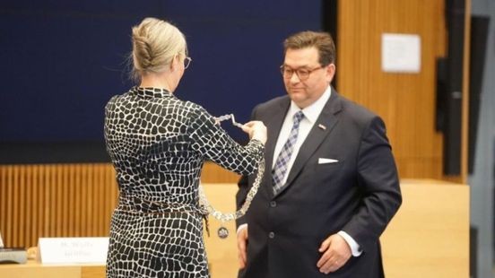 Burgemeester Weert na onjuiste declaraties: 'Kleine fouten hebben grote gevolgen'