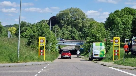Extra borden bij verraderlijk laag tunneltje onder A2 bij Gronsveld