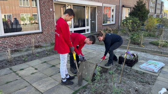 Groene Burendag: tegeltje wippen bij de buren
